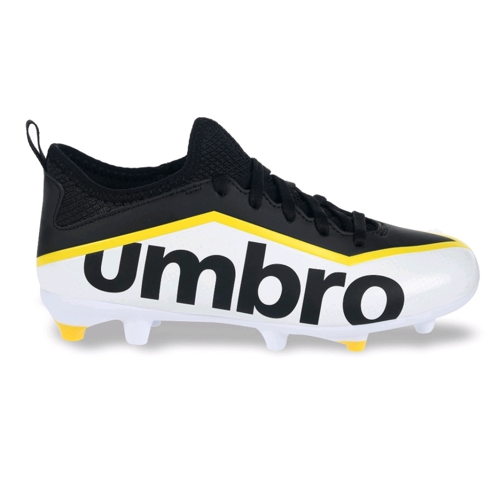 Umbro Kids Soccer Cleats various Sizes